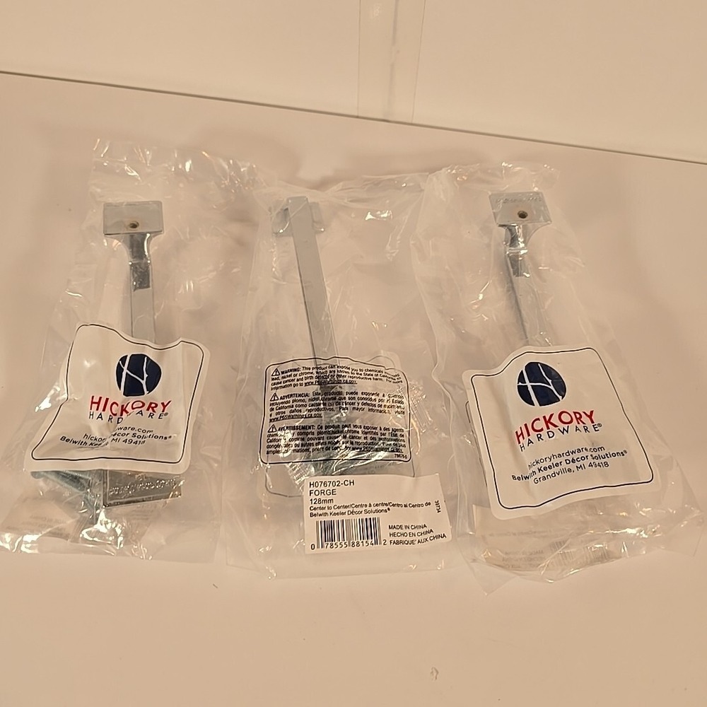 Hickory Hardware 3 Pack Solid‎ Core Kitchen Cabinet Pulls, Luxury Cabinet